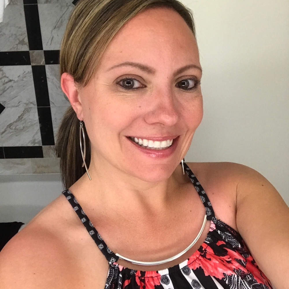 Meet your Posher, Christine